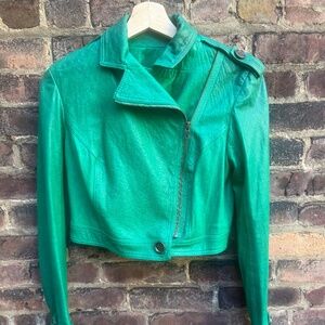 Diane von Furstenberg ‘Alphie’ Kelly Green Cropped Leather Jacket Sz 6